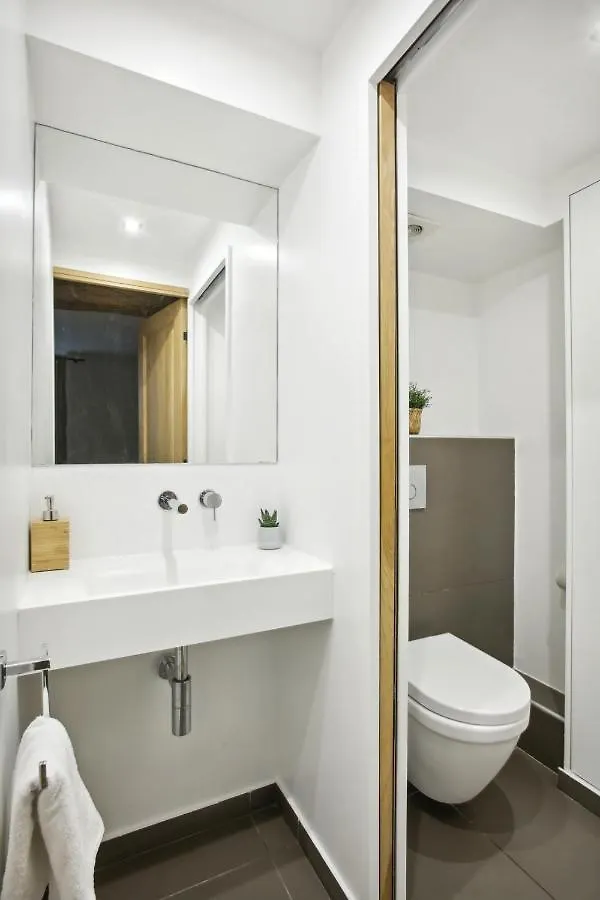 Saint Germain - Mabillon Paris City Apartment